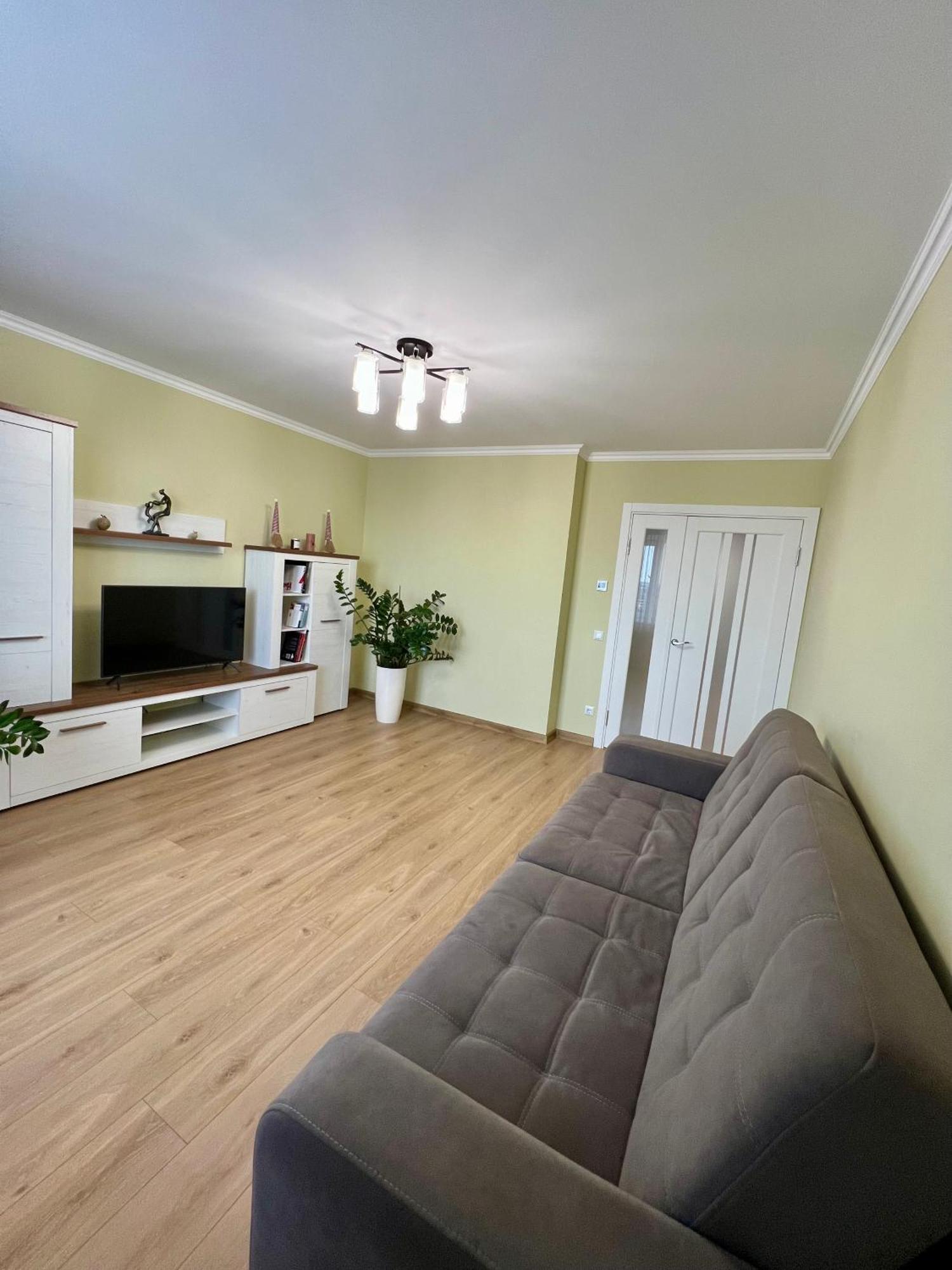 Затишна Квартира Біля Парку Центр Міста Ternopil Exteriér fotografie